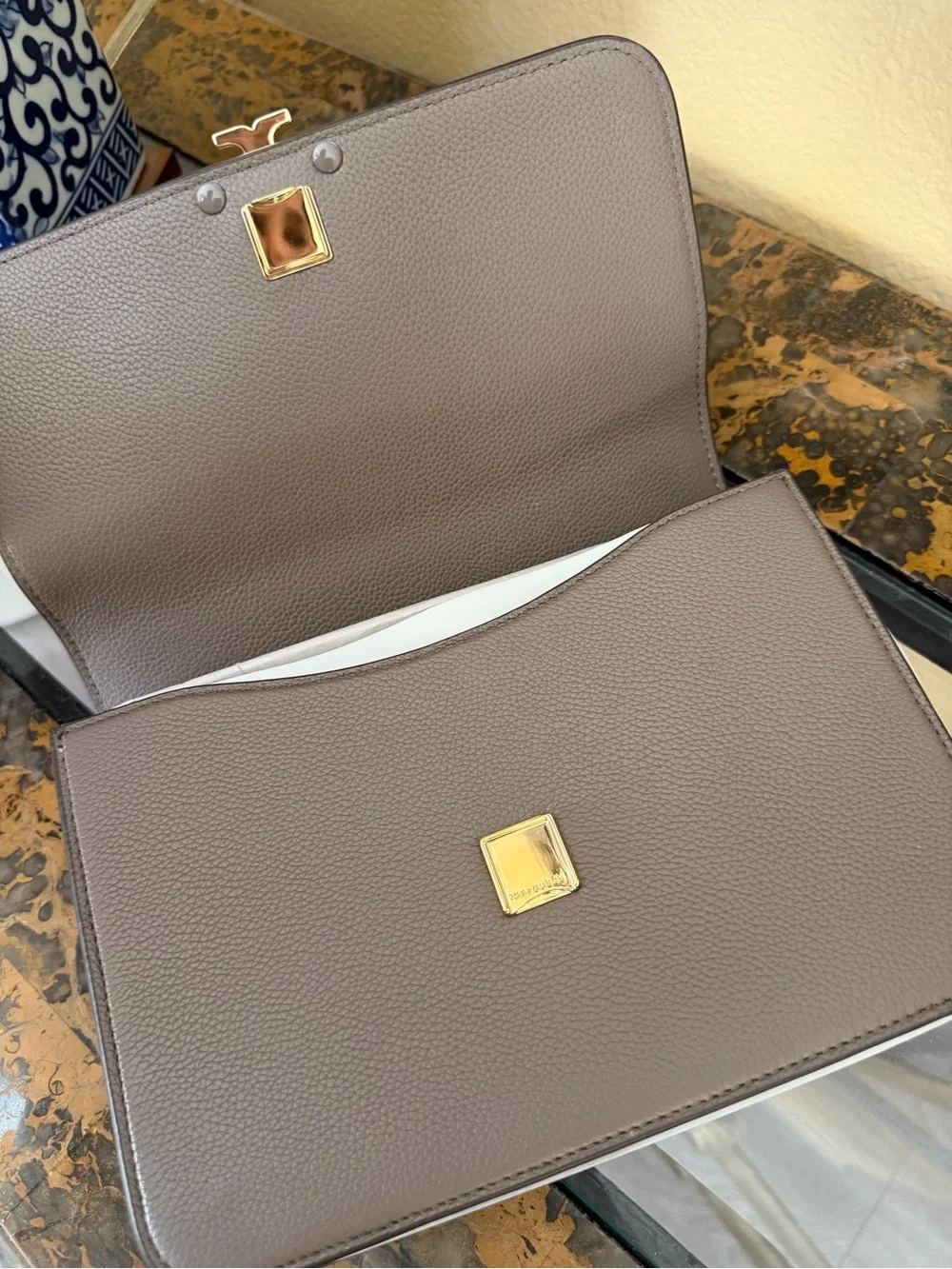 Tory Burch Britten Convertible Shoulder Bag( Sold)